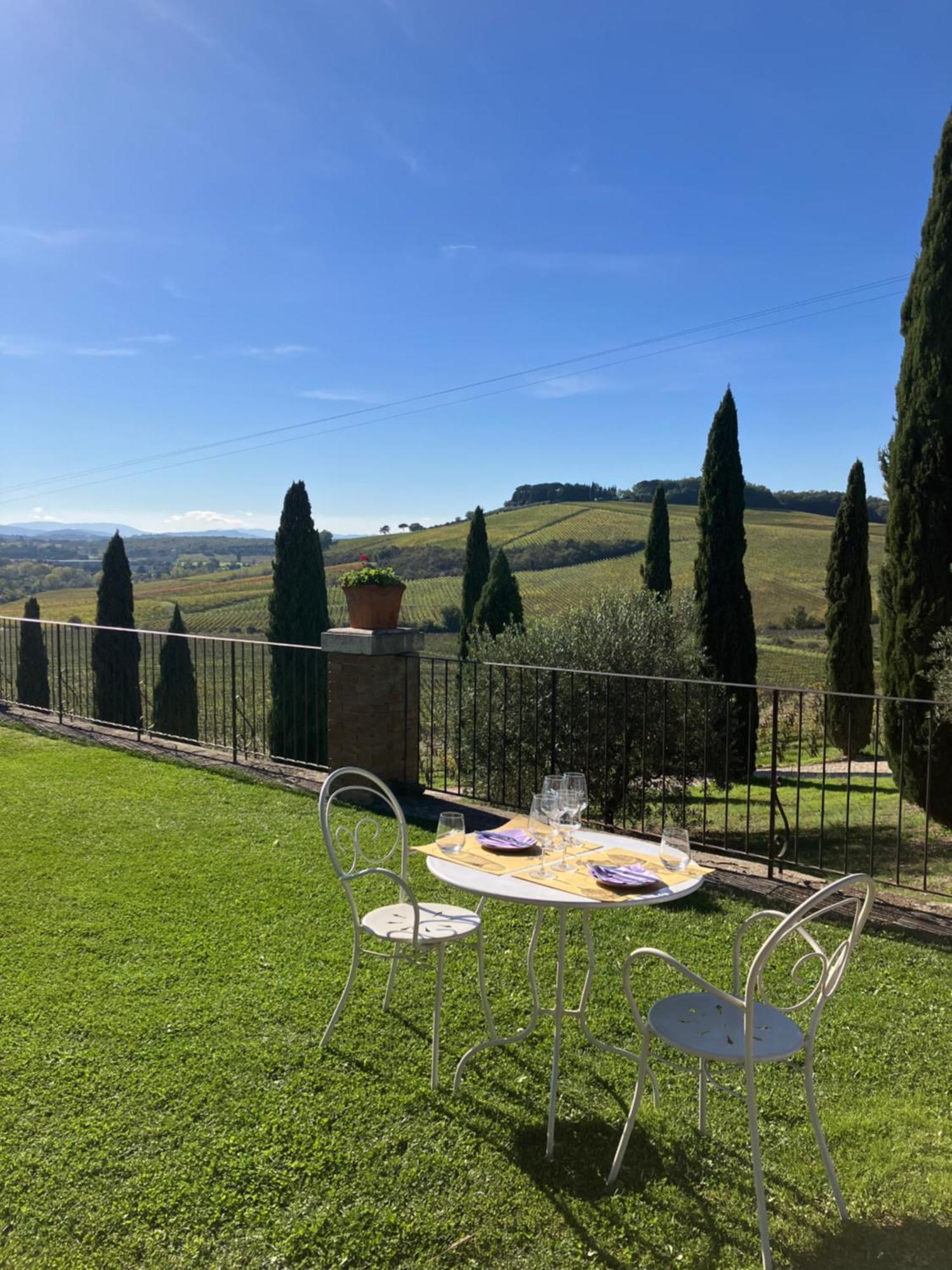 Agriturismo Casale Dello Sparviero Castellina in Chianti Bagian luar foto